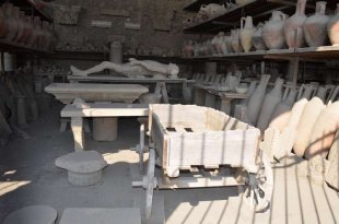 Помпеи_Везувий__на_поезде_из_Неаполя